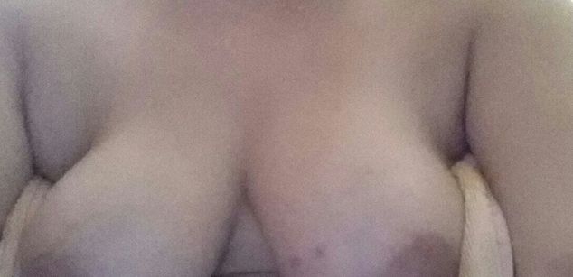 Model - eve candaulie arab  hairy