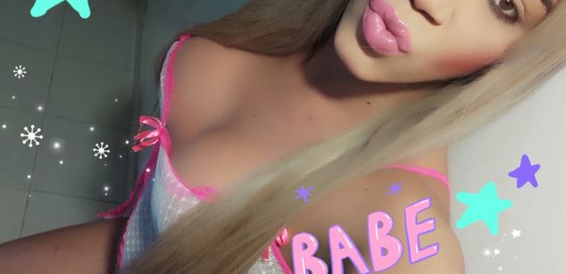 Model - tatyanna cum