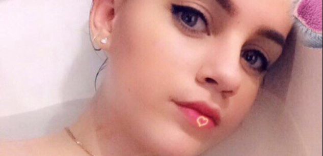 Model - Ashley Lee sissy