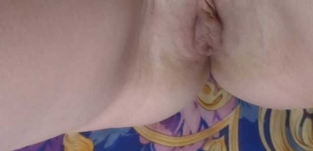 Model - MarleneDietrich striptease