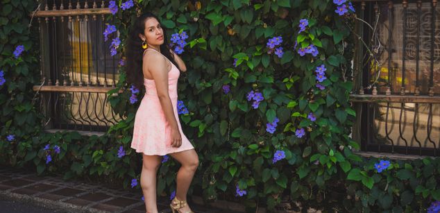 Model - AnittaRose brunette