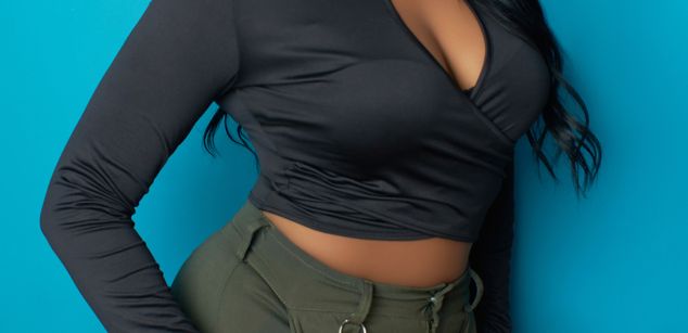 Model - Nathaly latex