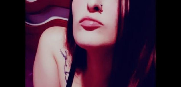 Model - Valentina Lopez teen