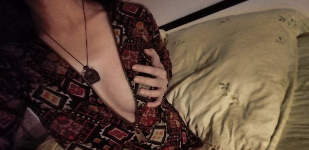 Model - Lexy Fox gape