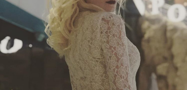 Model - JesieBuny feet