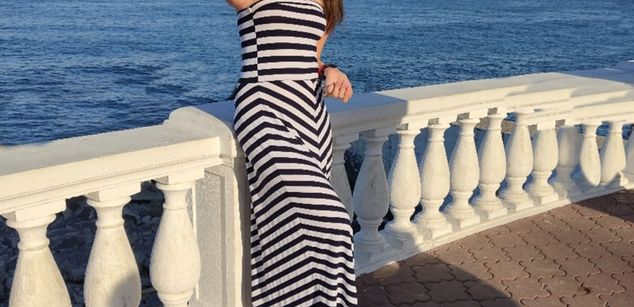 Model - Mel Ri sweet