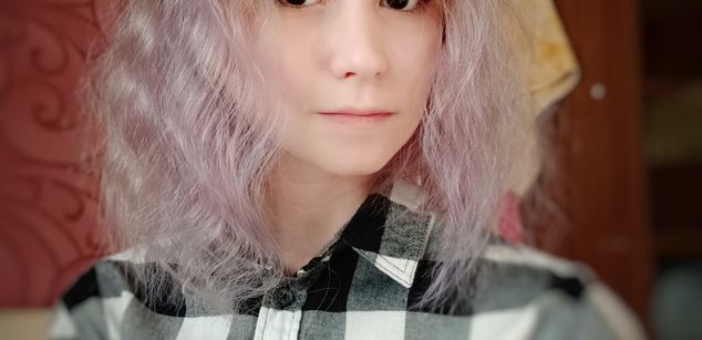 Model - FlexiMona shy