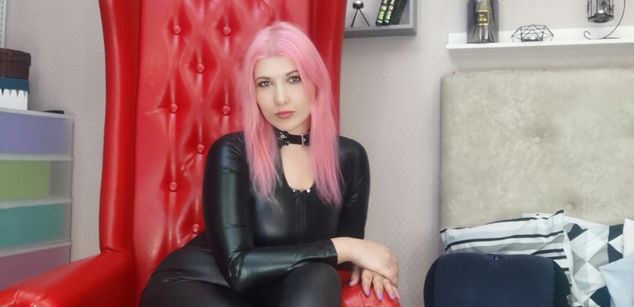 Model - Olisunny squirt