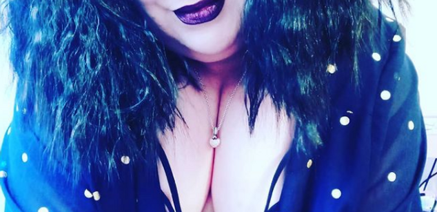 Model - Ramona Danger sph