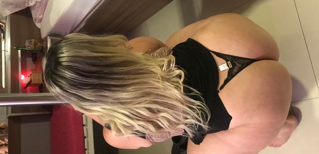 Model - Antonella big bbw big