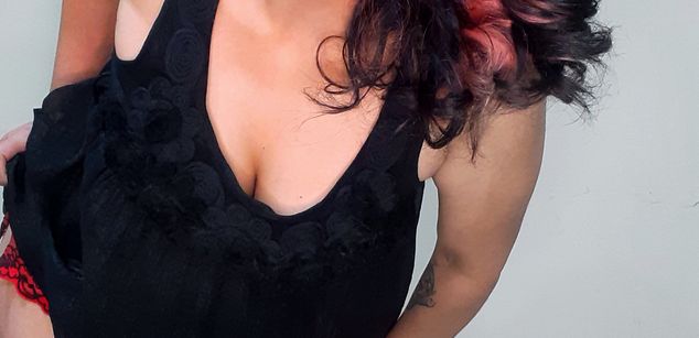 Model - Annie P. latina