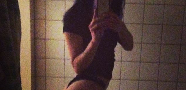 Model - SofiaBb babe