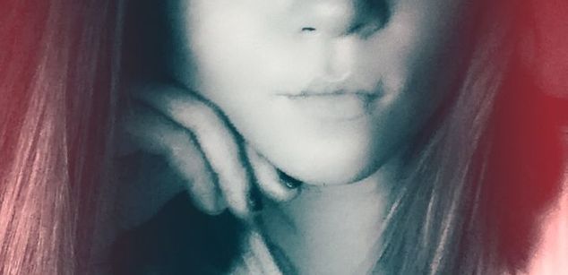 Model - Vikitty horny