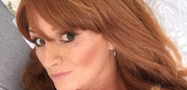 Model - SOPHISTICATED_GINGER classy