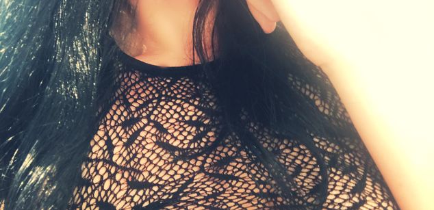 Model - AlisaiKot squirt