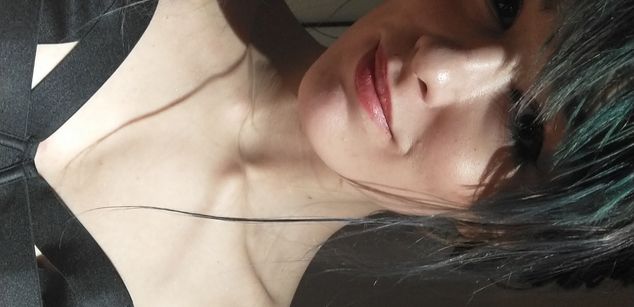 Model - Willow Rae sweet