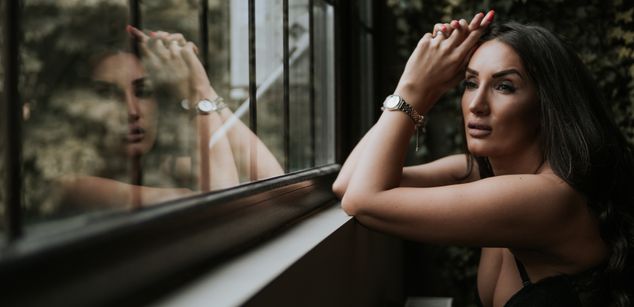 Model - AnnaKarev bigboobs