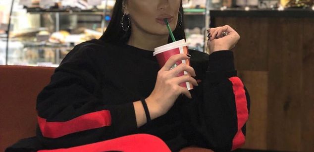 Model - AnnaKarev bigboobs