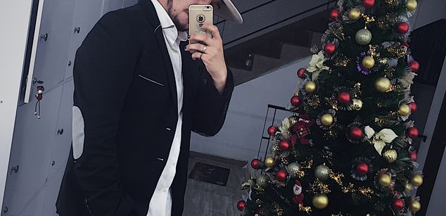 Model - Christopher Bass domination