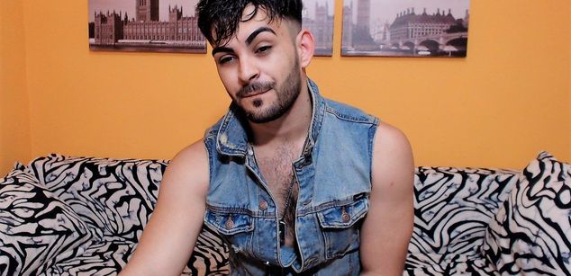 Model - dannybadboyme13 cumshow