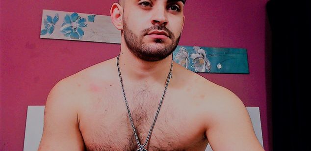 Model - dannybadboyme13 cumshow