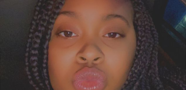 Model - lolalovexo CashSlave