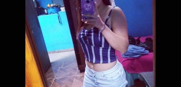 Model - Annie Rios cum