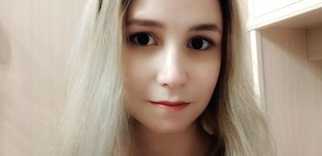 Model - FlexiMona shy