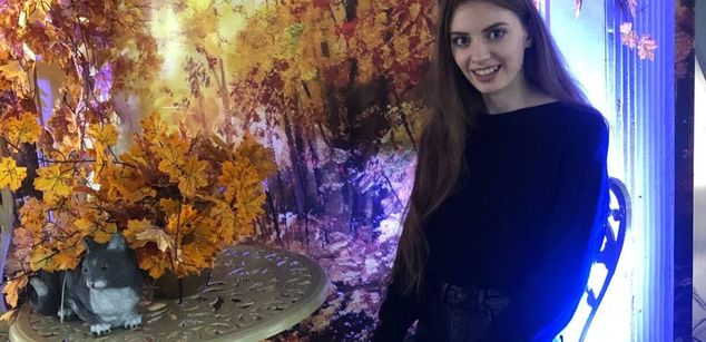 Model - logan_emma jerkoff