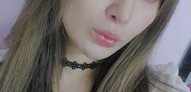 Model - GoldieAnna latina