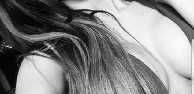 Model - IvyFerin brunette