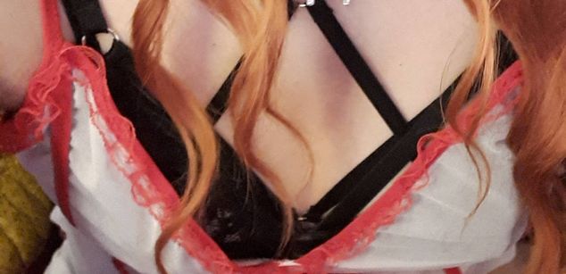 Model - Amy Diamond tattoos