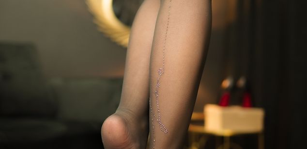 Model - FeetGoddesss nylon