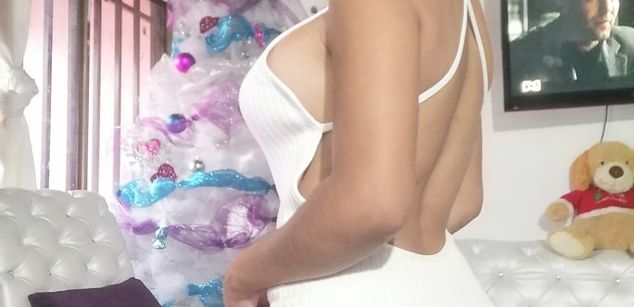 Model - alice_williiams smile