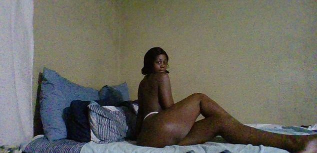 Model - RangerBooty submissive