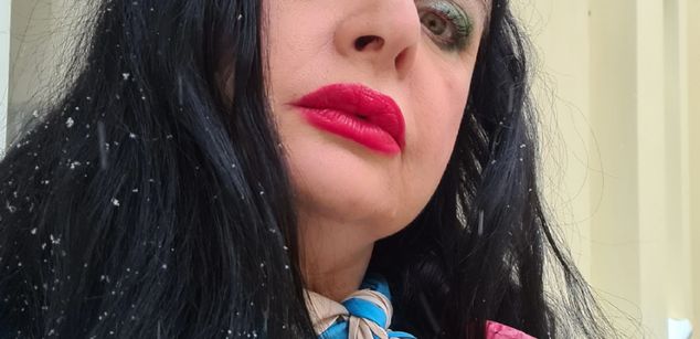 Model - Dominatrix Dinah beautiful