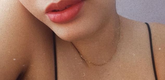 Model - kamillwebb feet