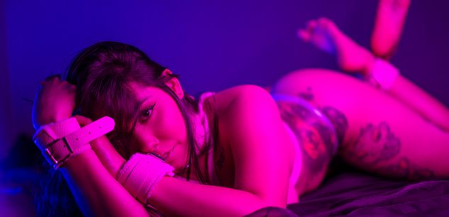 Model - Lilith Rosee bigass