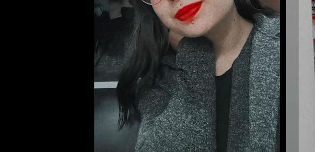 Model - Sweet Cat armpits