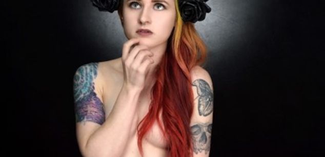 Model - littleredhead410 cam2cam