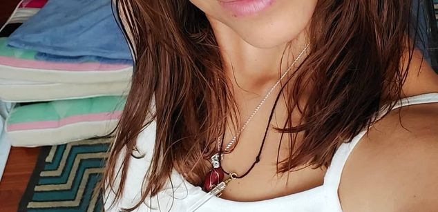 Model - Lucia probocadora