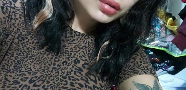 Model - Sweet Cat armpits