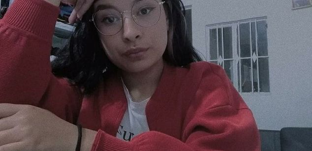 Model - Sweet Cat armpits