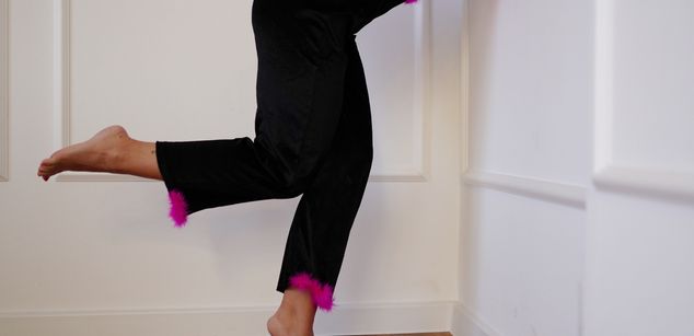 Model - AppleBrandy heels