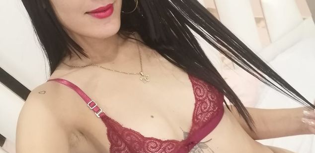 Model - Janna Blake squirt