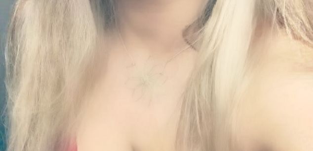 Model - Snow Escape femdom