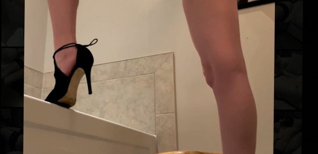 Model - Jasmin Bionda