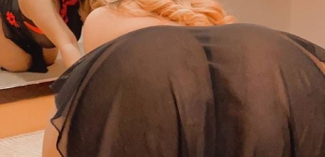 Model - Asian Anal Queen dildo