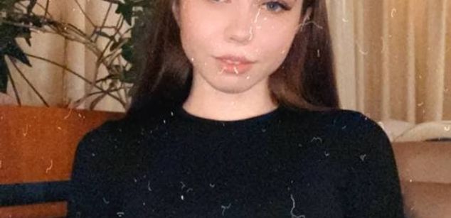 Model - Darcey_Barnes feet