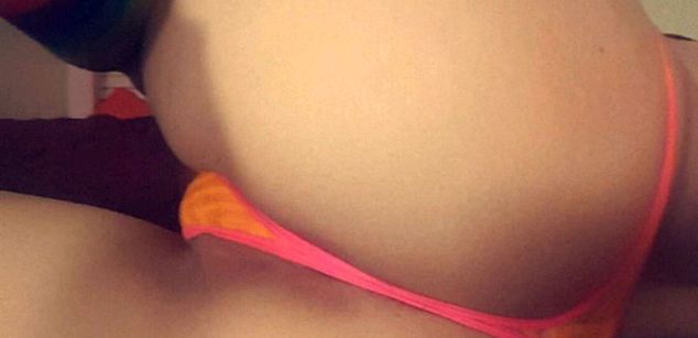 Model - Eve Moony sph